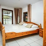 Apartament Lucija *