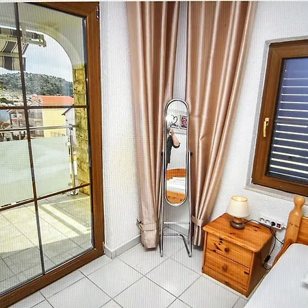 Lucija * Rogoznica (Sibenik-Knin)