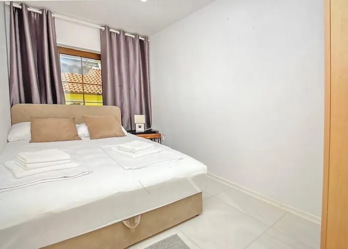 Lucija Apartamento *