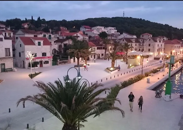 Lucija * Rogoznica (Sibenik-Knin)